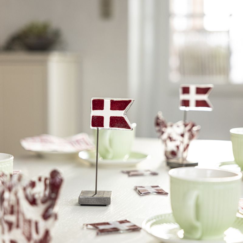 dannebrog i glas