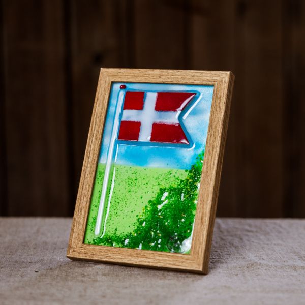 dannebrog i glas
